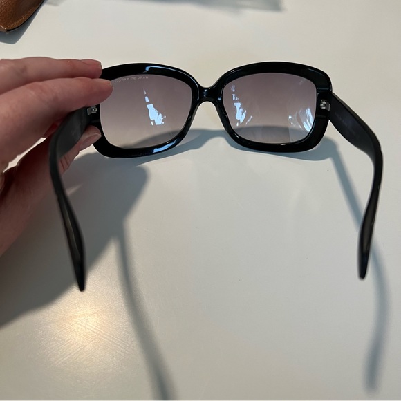 Marc By Marc Jacobs Sunglasses Black - Picture 6 of 6